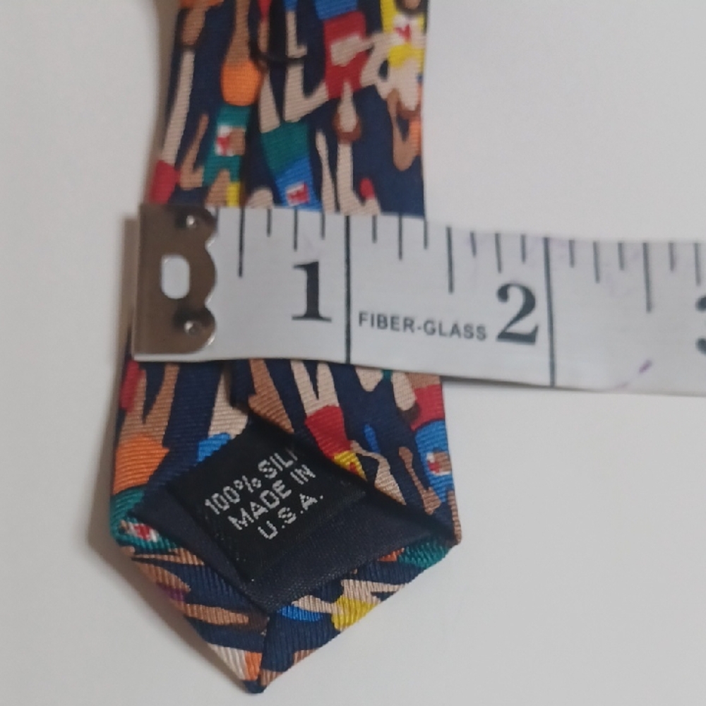 Colorful Runner Pattern Tie - Picture 11 of 12